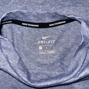 Nike cropped tank